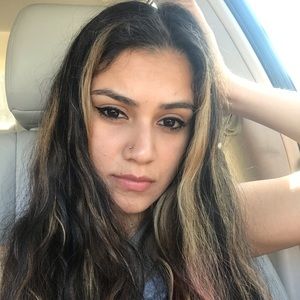 Meet your Posher, Jocelyn